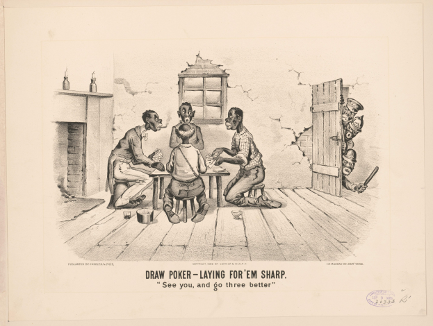 Gruppe von Menschen, die um einen Tisch sitzen und Poker spielen, mit einer Wand, einem Fenster, einer Tür und verschiedenen Gegenständen im Hintergrund; Text unten lautet "Draw Poker - Laying for 'em Sharp".