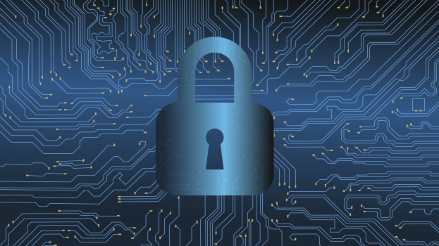 Ein Schloss, das auf einer Leiterplatte liegt und die Cybersecurity und den Datenschutz symbolisiert.