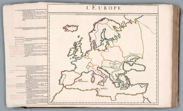 Ein aufgeschlagenes Buch mit einer detaillierten Europakarte.