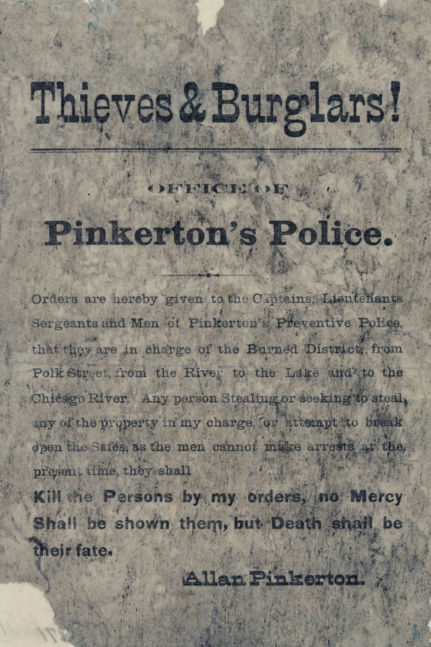 Plakat mit fetter schwarzer Schrift "Diebe & Einbrecher Pinkertons Polizei" auf einem weißen Hintergrund, der von einem schmalen schwarzen Rand eingerahmt ist.