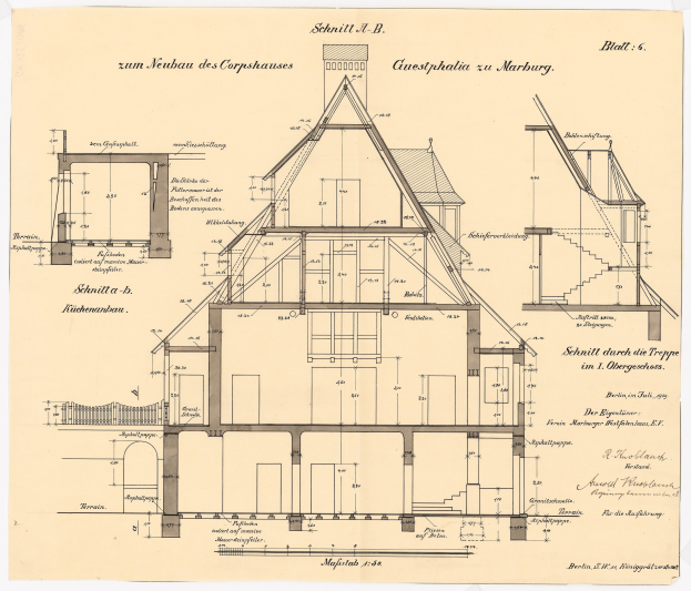 Schwarze-weiß-Zeichnung eines Hauses mit zahlreichen Fenstern und einem Dach, das als erstes Haus in Deutschland bezeichnet wird, begleitet von detaillierten Bauplänen und Text.