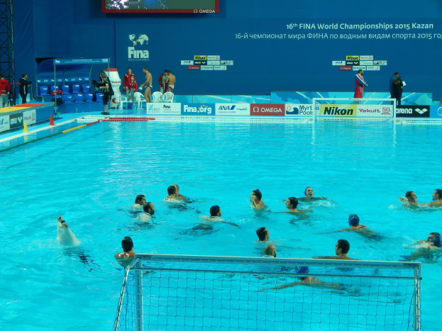 Wasserballspieler bei den FINA World Championships 2015 in Kazan im Pool