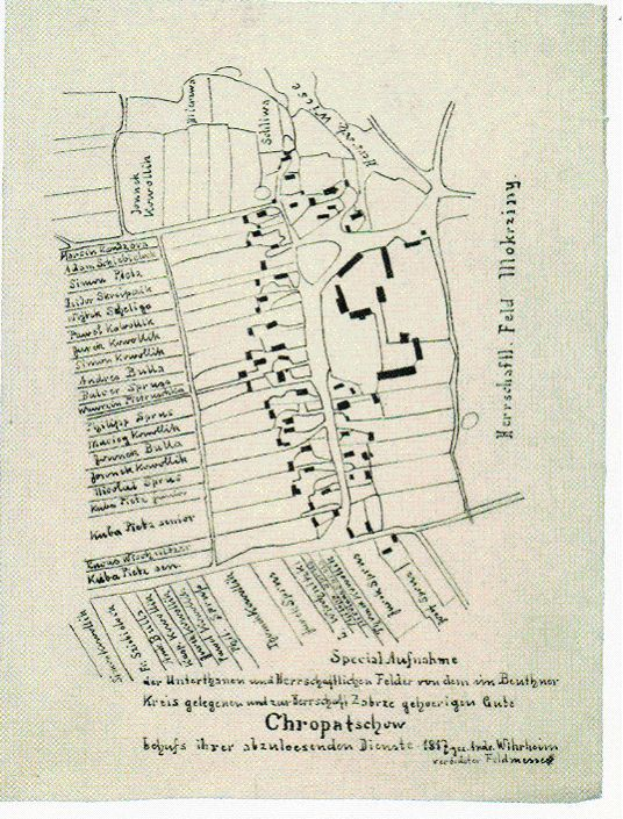 Ein detailliertes altes Stadtplan von Chropatschow, Deutschland, der Straßen, Gebäude, Sehenswürdigkeiten und Text enthält, der Informationen über die Bevölkerung und bemerkenswerte Merkmale der Stadt bereitstellt.